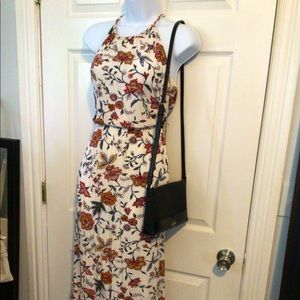 Sleeveless maxi floral dress